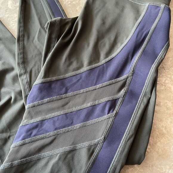 ZYIA active dark olive mesh luxe 7/8 24” size 2 - Picture 7 of 10